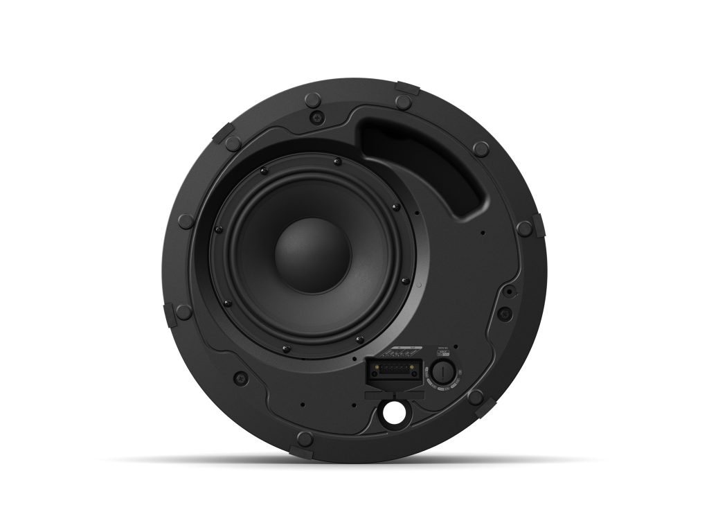 DM8C-SUB_Straight_On_Grille_Off_halfREs